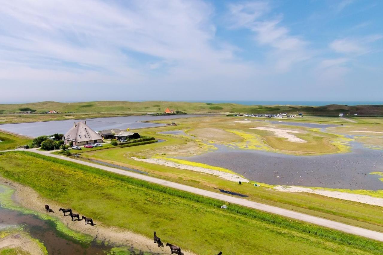 De Hut, In Natuurgebied En Vlakbij Het Strand Каллантсог Экстерьер фото